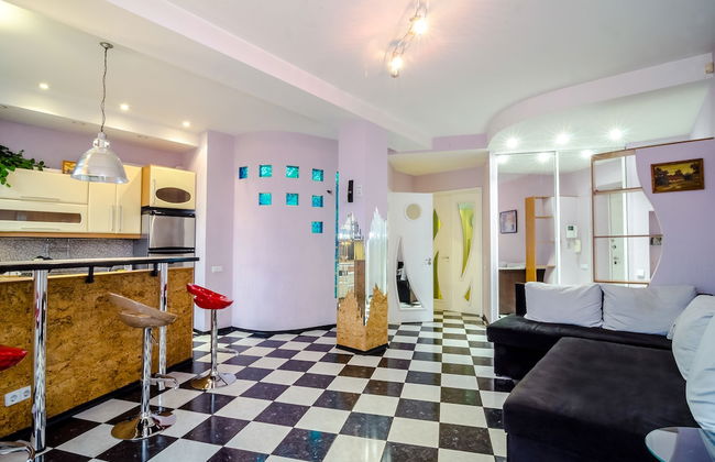 Rent Kiev Maidan Nezalezhnosti - Photo 46