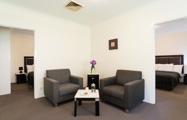 Eastwood Furnished Apartments - Foto 9