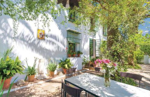 Gorgeous Home In Higuera De La Sierra - Foto 8