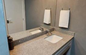 Loft Amplo e Aconchegante c/ Quarto Privativo - Foto 28