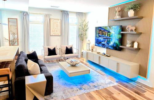 Golden Glow Style - Comfort & Central - Buckhead with Free Parking - Foto 1