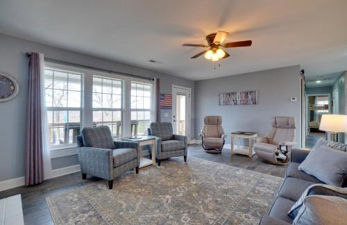 Table Rock Lake Home - Fire Pit and Lake Views! - Foto 8