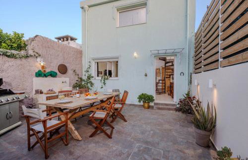 Kayabina's Village Home - Photo 9