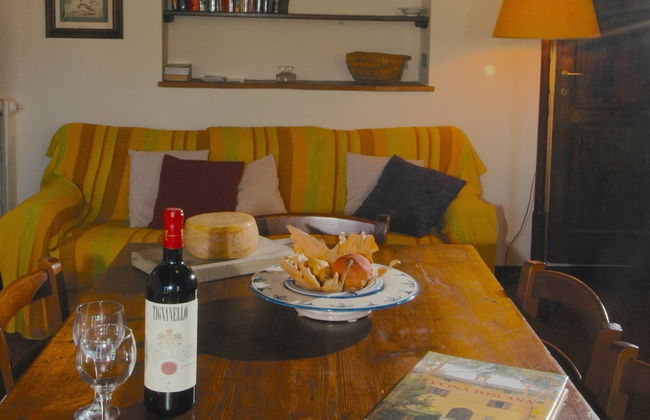 Agriturismo near Cortona with Spacious Garden & Swimming Pool - Foto 6