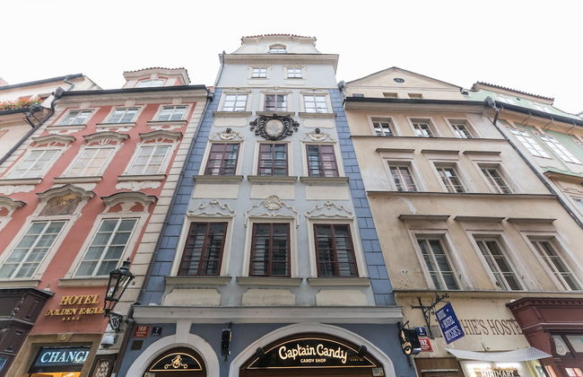 Incredible 2Br Loft in Heart of Prague - Photo 38