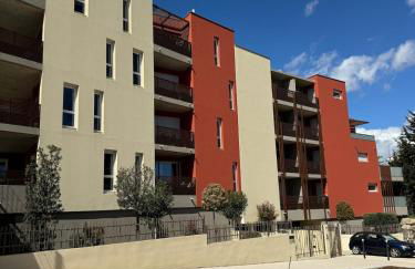 Appartement cozy proche du centre Terrasse,Parking - Foto 13