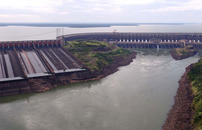Tour panoramico della diga di Itaipú - Foto 6