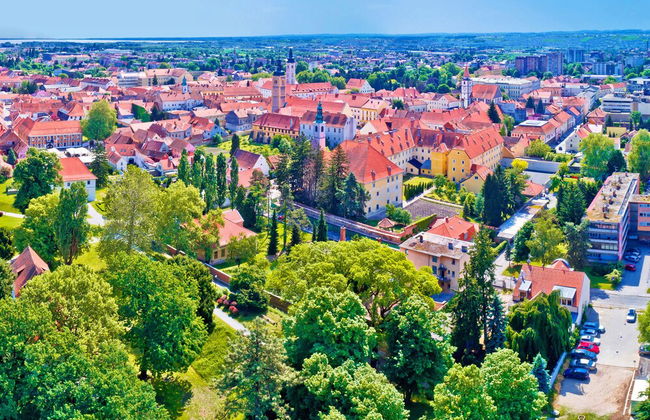 Villa Joy With Pool and Hot Tub - Foto 37