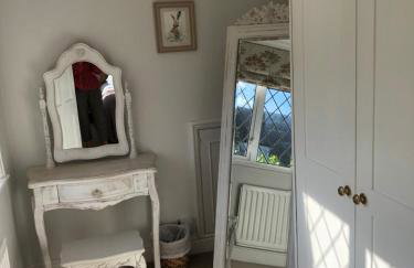 Ramblers, Burley, New Forest - Photo 5