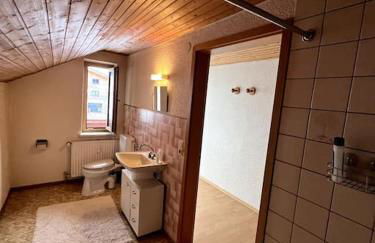 Schöne Unterkunft mit Parkplatz und Bikergarage ohne Küche - Foto 4