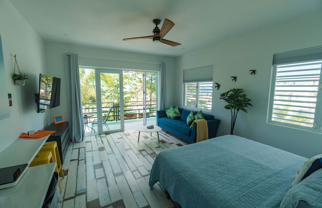 The Beach Pad - Photo 14