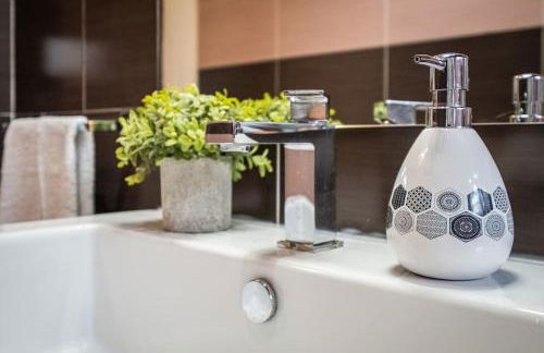 Sant'Andrea Villa- 300m From the Beach- Easy Parking- Netflix-Self Check-in - Foto 22