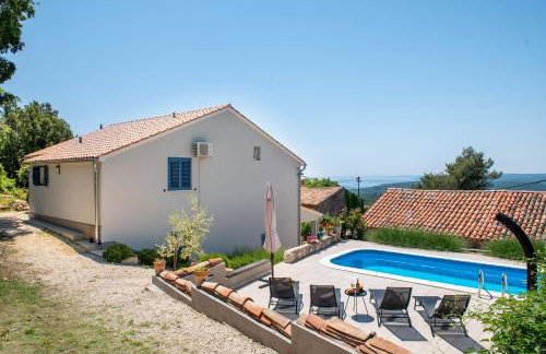 Casa Dorella in peaceful location with a sea view - Photo 24