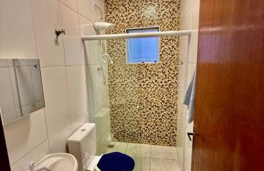 Casa Linda e Confortável com Suíte - Foto 9