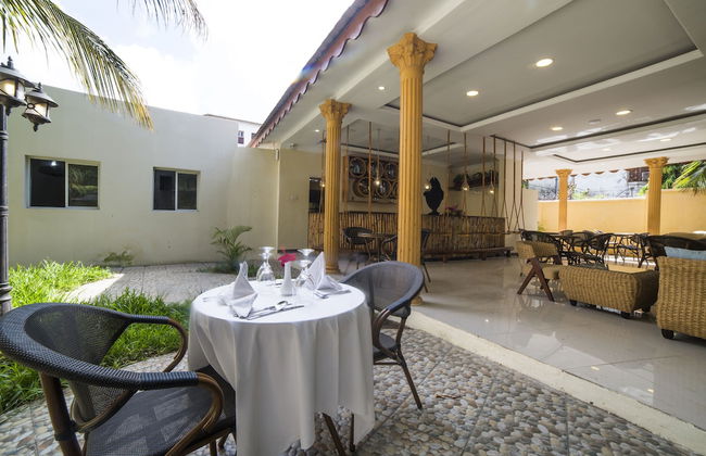 Antonio Garden Hotel - Photo 23