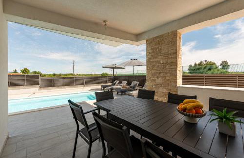 Villa Amfora with heated pool, wellness and tennis - Foto 17