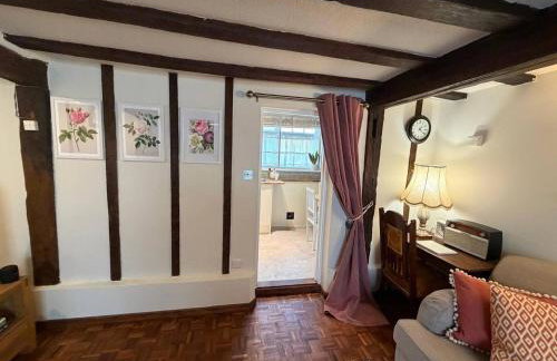 Pretty Cottage in Harleston, Norfolk, dog friendly - Photo 20
