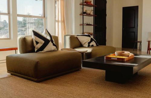 Boulder Surrounded Escape- ANOTHERdeserthouse - Foto 3