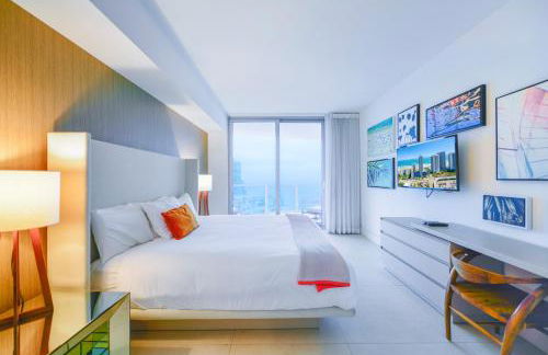 Ocean & City Views l Luxury Beachfront Condo - Photo 44