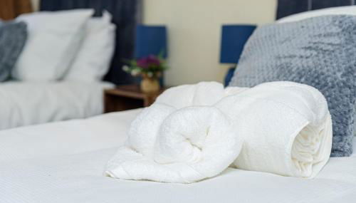 4 Bed 2 Bath, station, parking, long stays - Foto 4