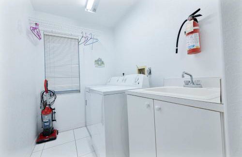 Free HeatedPool on SailboatAccessCanal boat lift - Foto 38