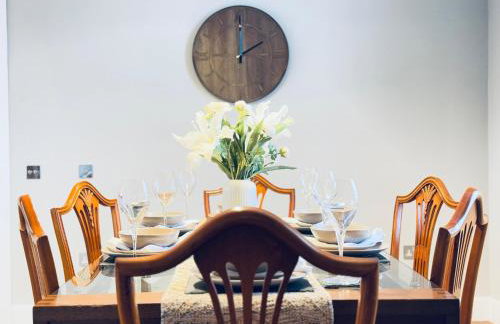 Top Floor Apartment with Castle Views - Foto 32