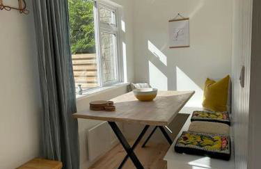 Rock Pipit, Moor and Sea Holidays, five minutes drive to the sea - Foto 3