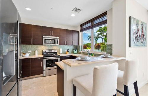 Hemingway 3 Bedroom Condo 2 Blocks from the Beach - Photo 9