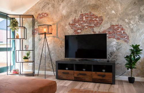 Industrie Stil Apartment unweit vom See - Foto 28