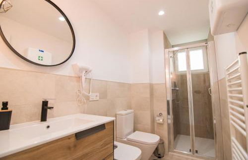 Amplio y moderno apartamento en el centro Granada - Photo 12