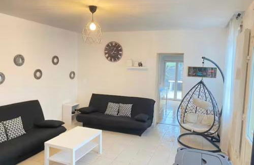 Maison Individuelle Tout Confort Terrasse Extérieur Proche Parc Asterix, Aéroport Roissy CDG, Paris, Disney, Château de Chantilly - Foto 19