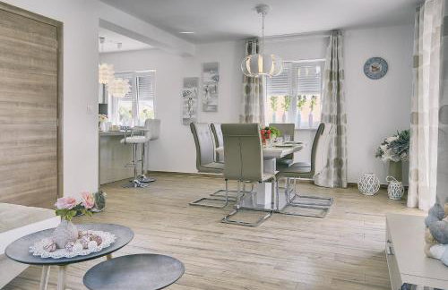 Top Villa mit privatem Pool, WLAN, Sonnenliegen, Terrasse und eigenem Grillbereich - Foto 7