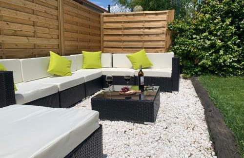 KEY HOUSE - Photo 23