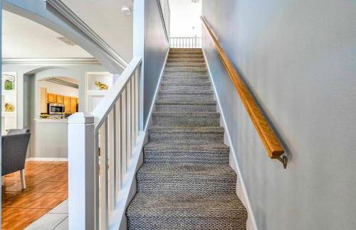 Spacious 7BR Retreat w Pool Game Room - Foto 50