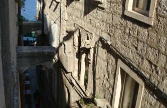 Sessa's Palace - Photo 5