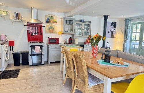 Charming Dog-Friendly Guesthouse - Foto 31