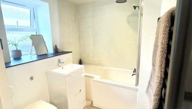 Palms 1 Log Burner Private Courtyard Parking Central Newquay - Foto 5