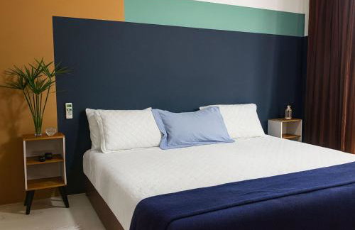 Casa Privativa 2 Quartos em Condomínio, Suite com Cama King e Closet, Quarto de Casal, Ar, Wi-Fi, Cozinha Completa e Garagem - Foto 3