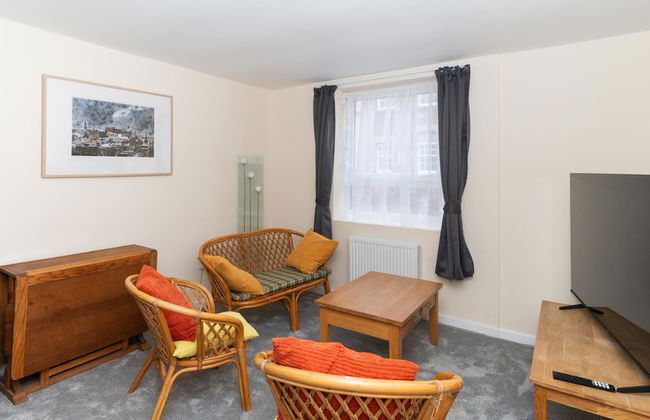 Brilliantly Located 2BD Flat Heart of Edinburgh! - Foto 11