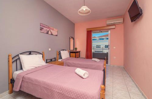 Avouris 2 Bedroom Apartment & Studios - Photo 20