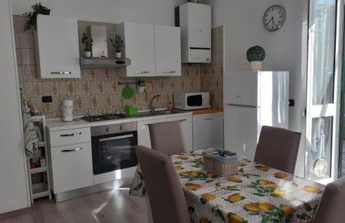 Tigullio Vacations - Flavia beach apartment - Foto 5