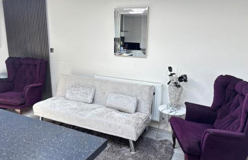 2 Bed-Sleeps 5-Free Parking-Pet Friendly - Foto 13