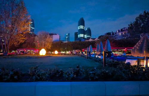 PUTEAUX- La défense Arena Appartement vue tour Eiffel - Foto 3