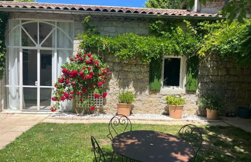 Mas de charme Jas de Berrias piscine proche Les Vans Ruoms Gorges Ardèche - Foto 4