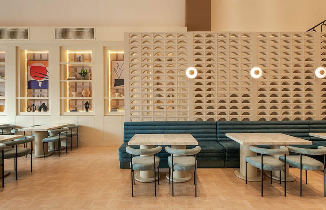 Ami Suites - Photo 46