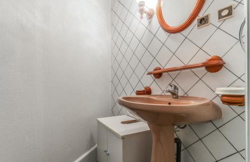 Maison conviviale à Bourbon-Lancy avec équipements modernes - Foto 17