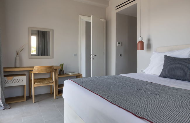 Poseidon of Paros - Photo 37