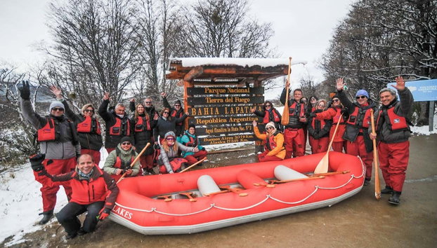 Trekking y canoas en Tierra del Fuego - Foto 2, Preparados para remar por el Parque Nacional Tierra del Fuego
