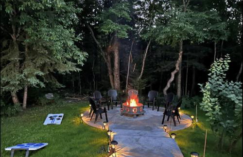 Petoskey Falls Escape-Hot Tub/Dogs/Petoskey/Boyne - Photo 5