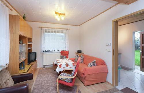 Family-friendly Forest Home - Foto 3